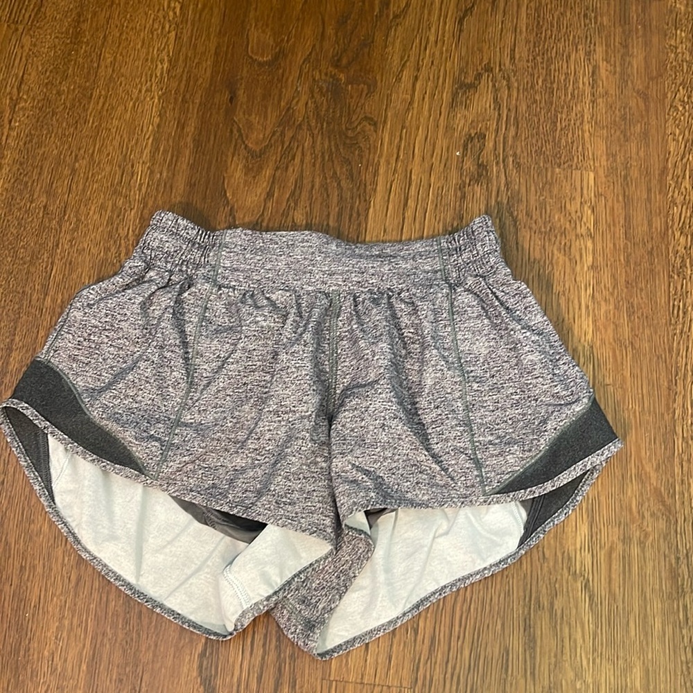 heathers grey lululemon hotty hot shorts